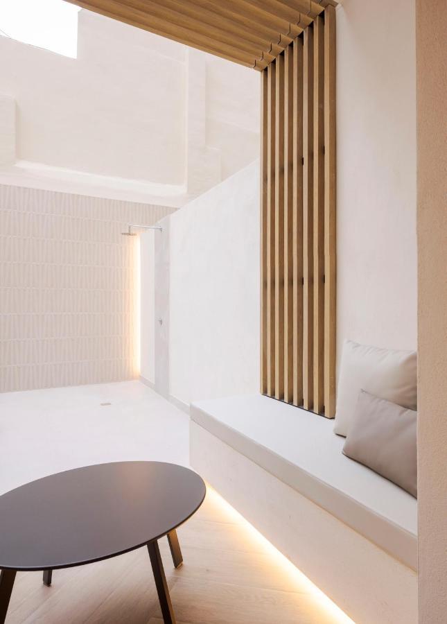 Blanq Ruzafa Hotel Valencia Exterior photo