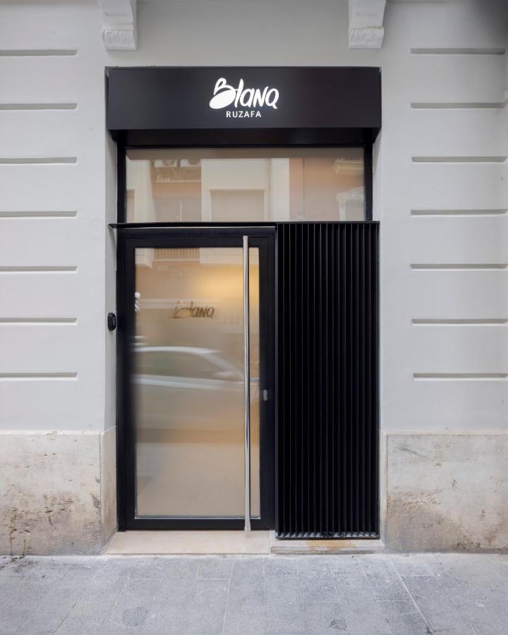 Blanq Ruzafa Hotel Valencia Exterior photo