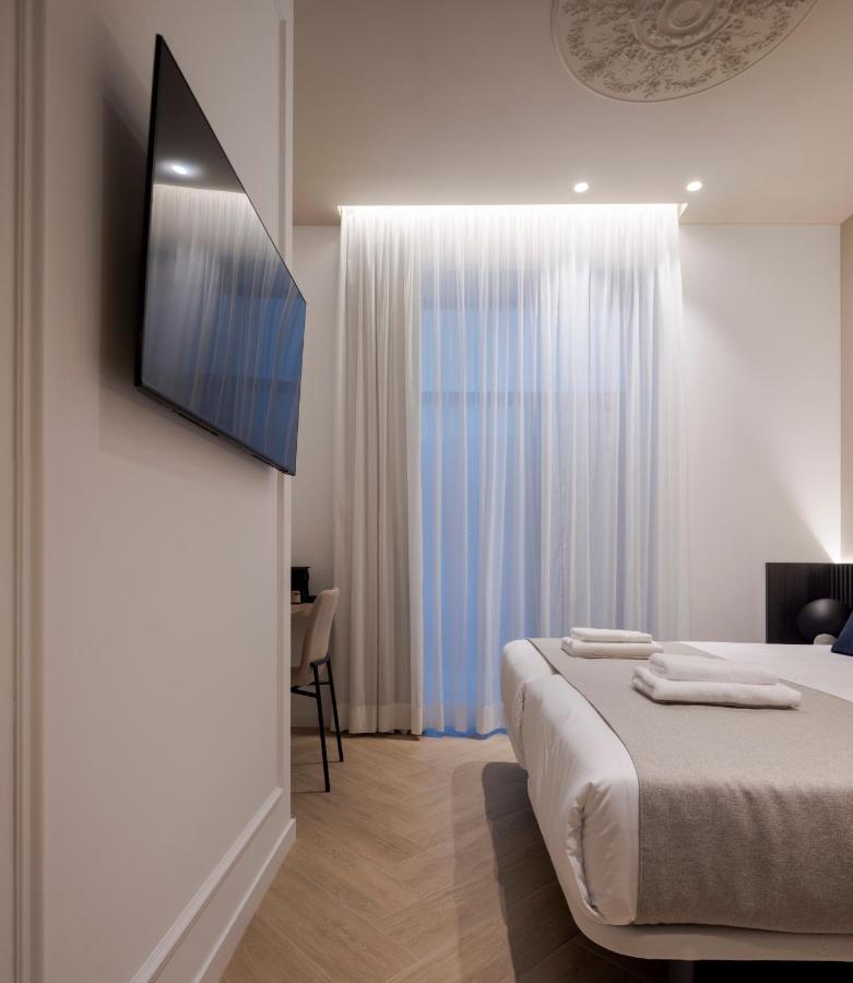 Blanq Ruzafa Hotel Valencia Exterior photo